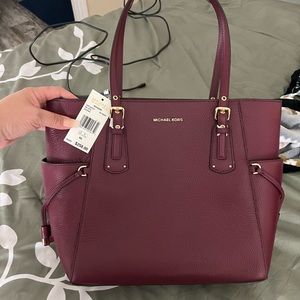 Brand new with tags, Micheal Kors purse